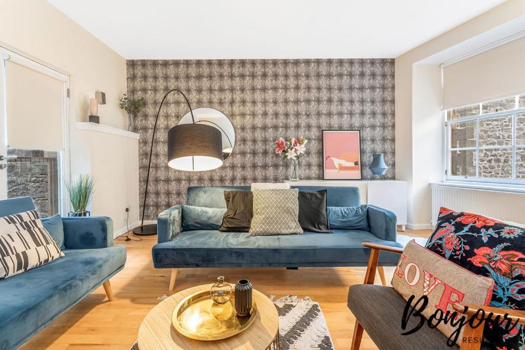 Spacious 2Br-1Ba - Grassmarket - Free Parking By Bonjour Residences Edinburg Exteriör bild
