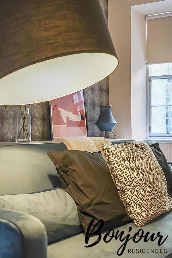 Spacious 2Br-1Ba - Grassmarket - Free Parking By Bonjour Residences Edinburg Exteriör bild