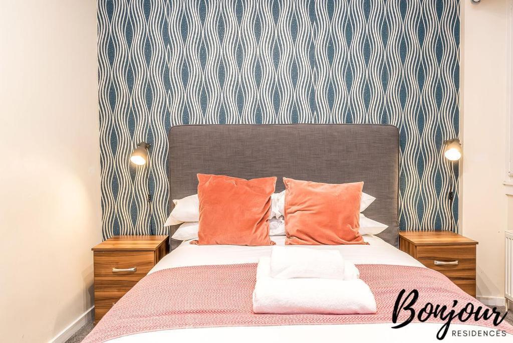 Spacious 2Br-1Ba - Grassmarket - Free Parking By Bonjour Residences Edinburg Exteriör bild