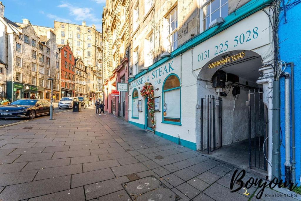 Spacious 2Br-1Ba - Grassmarket - Free Parking By Bonjour Residences Edinburg Exteriör bild