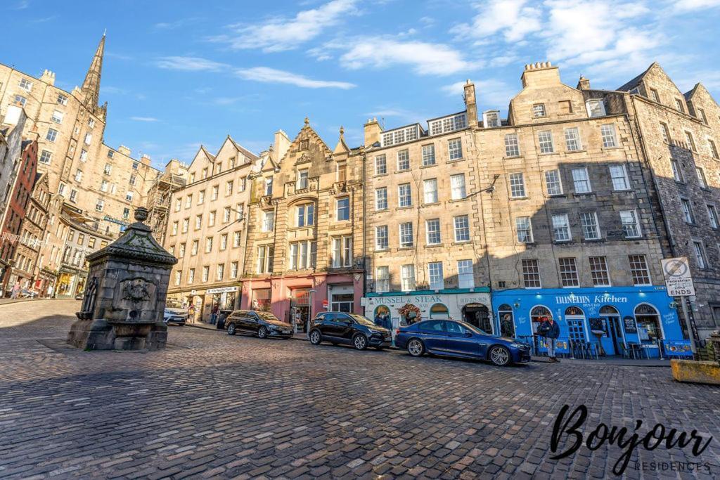 Spacious 2Br-2Ba - Grassmarket - Free Parking By Bonjour Residences Edinburg Exteriör bild