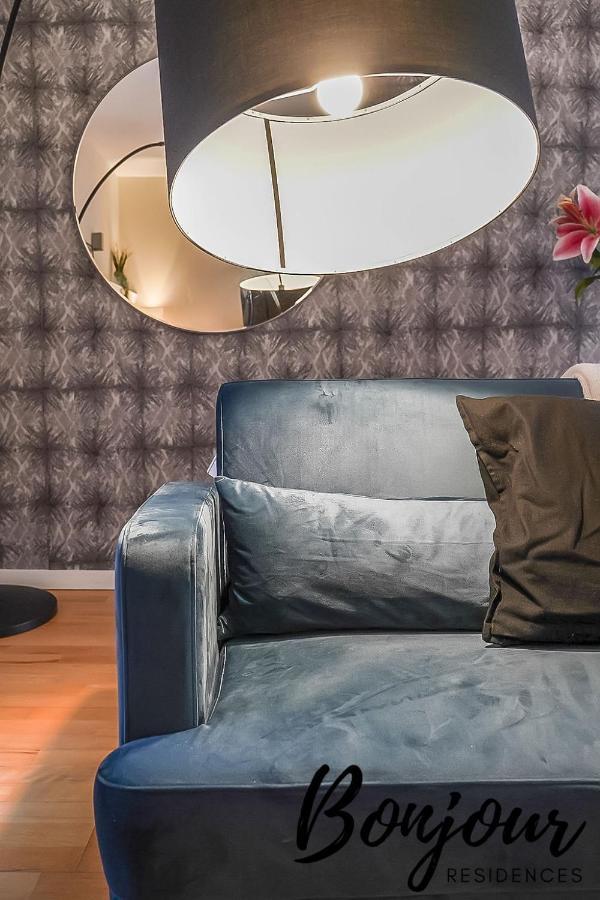 Spacious 2Br-1Ba - Grassmarket - Free Parking By Bonjour Residences Edinburg Exteriör bild